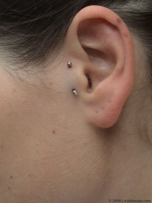 Awesome Vertical Tragus Piercing