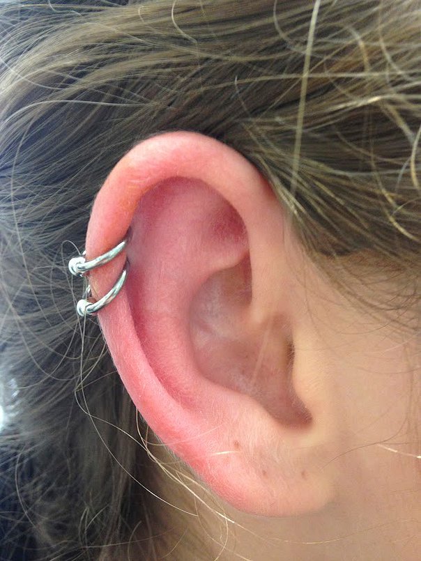 dual-silver-ring-helix-piercing
